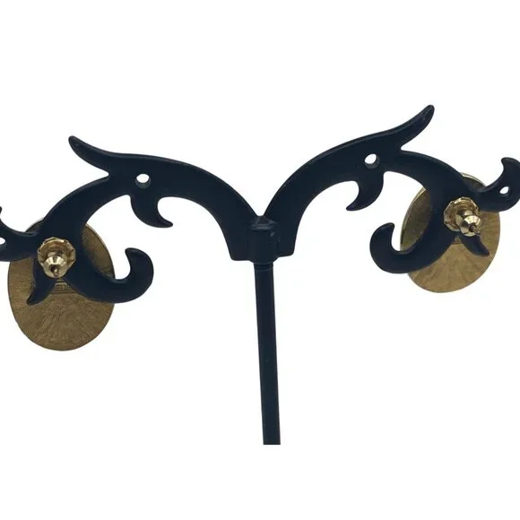 Vintage Richelieu Gold Tone Faux Pearl Oval Pierced Earrings .75 Inch Domed - Picture 8 of 10